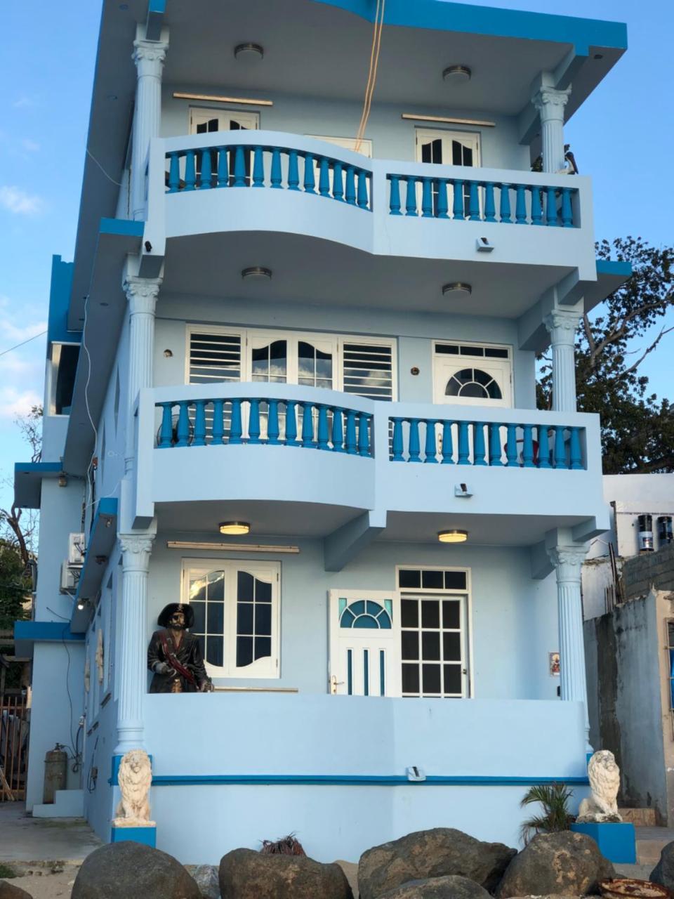 Rompeolas Beach House Hotel Aguadilla Exterior photo