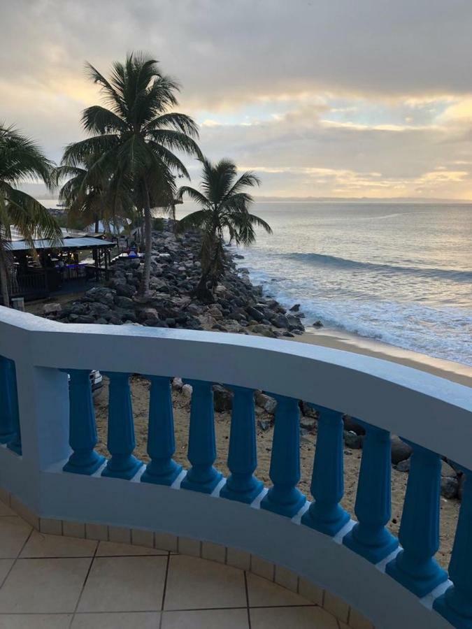 Rompeolas Beach House Hotel Aguadilla Exterior photo